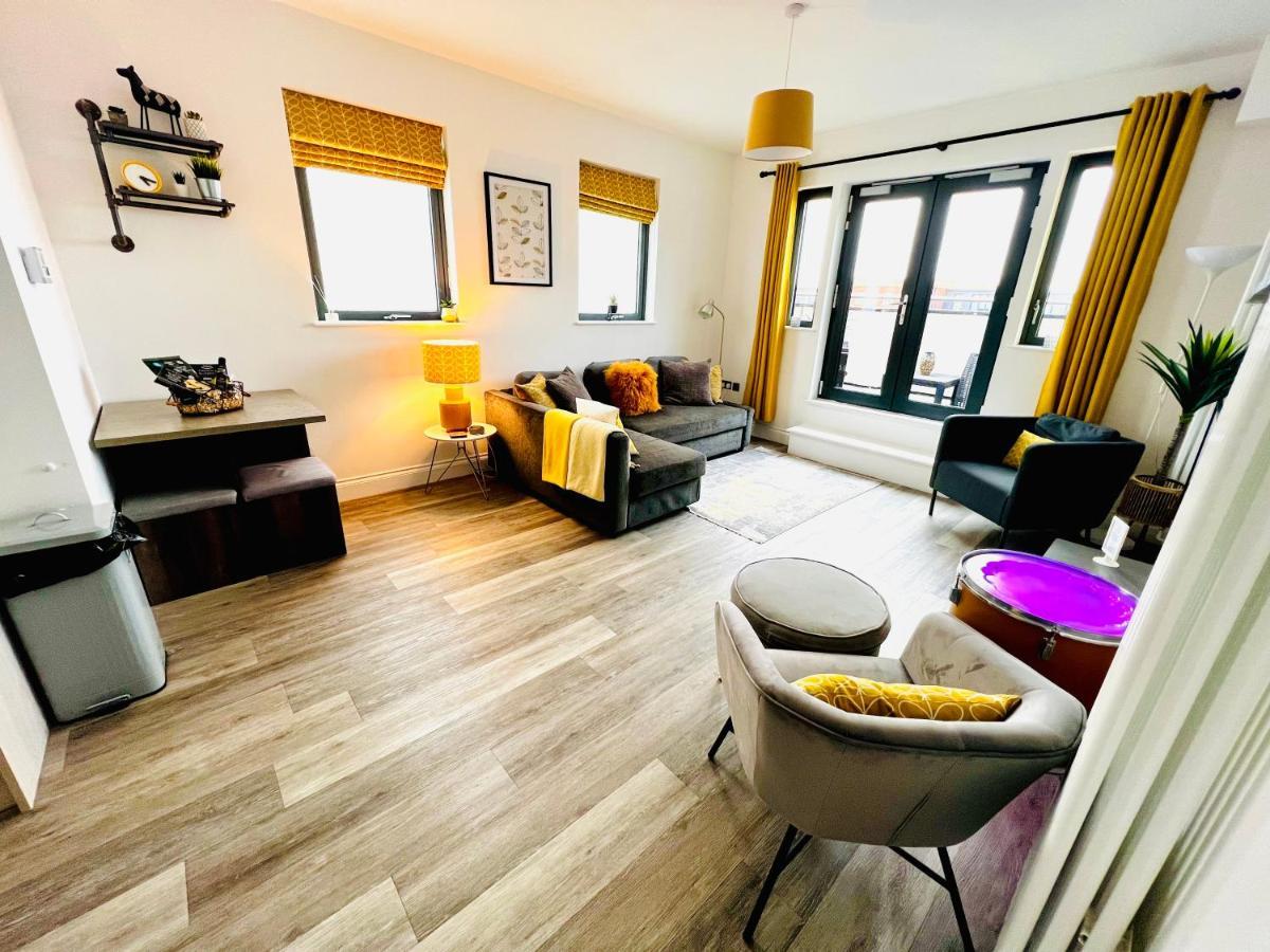 The Penthouse Margate, Balconies, Sea View, Gated Parking, Air Con! Apartment Luaran gambar