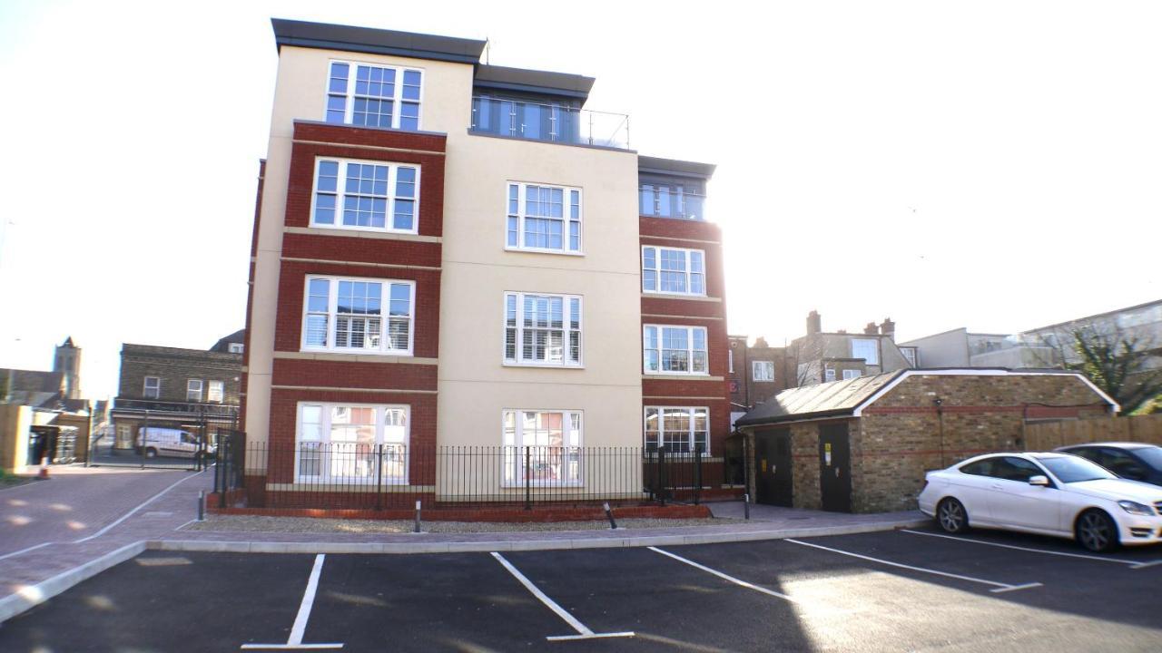 The Penthouse Margate, Balconies, Sea View, Gated Parking, Air Con! Apartment Luaran gambar